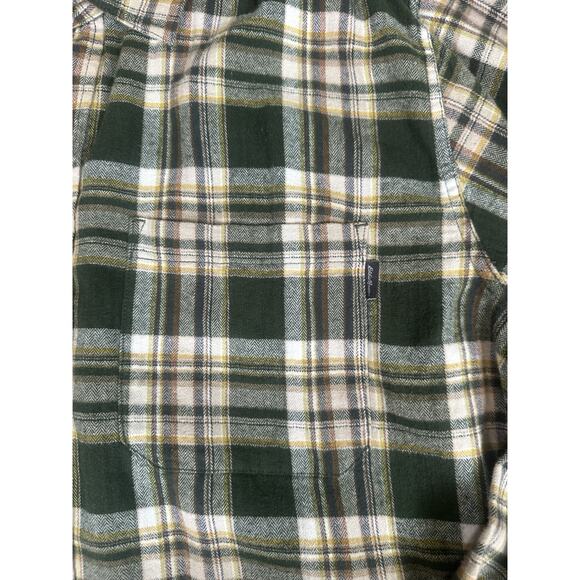 Eddie Bauer Men’s Long Sleeve Flannel Shirt, Green Blue Plaid, Size XXL - Picture 3 of 8